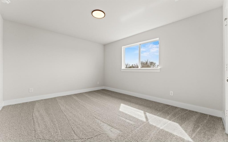 220 Chestnut Street, Celina, TX 75009, 3 Habitaciones Habitaciones , ,2 BañosBaños,Residential,En Venta,220 Chestnut Street,0,21086807