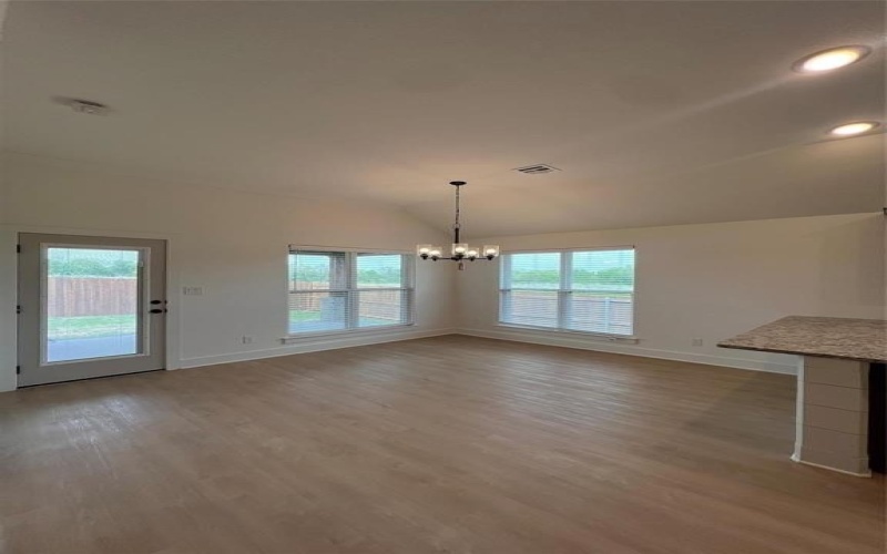 4109 Hummingbird Drive, Sherman, TX 75092, 4 Habitaciones Habitaciones , ,2 BañosBaños,Residential,En Venta,4109 Hummingbird Drive,0,21086812