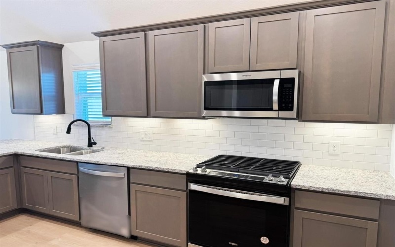 4109 Hummingbird Drive, Sherman, TX 75092, 4 Habitaciones Habitaciones , ,2 BañosBaños,Residential,En Venta,4109 Hummingbird Drive,0,21086812