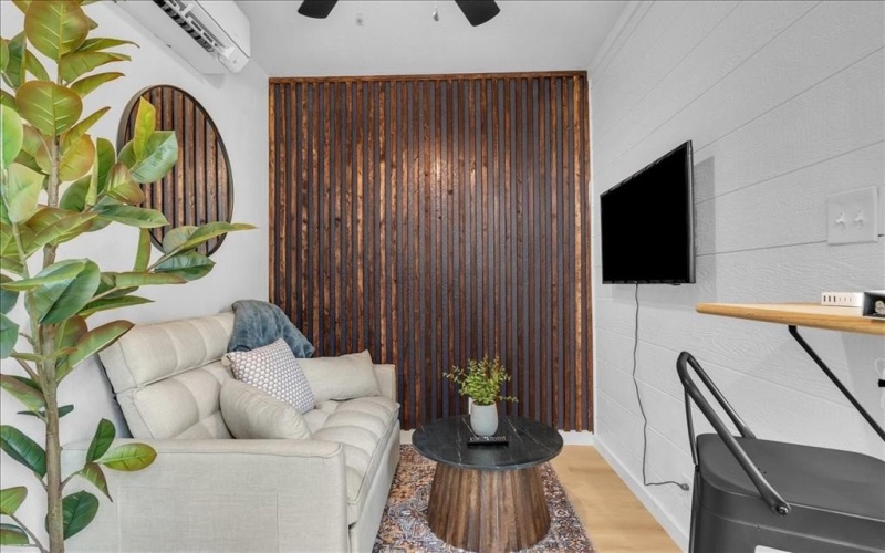 1501 Clay Street, Brenham, TX 77833, 1 Dormitorio Habitaciones , ,1 BañoBaños,Residential Multi Family,En Venta,1501 Clay Street,0,21086971