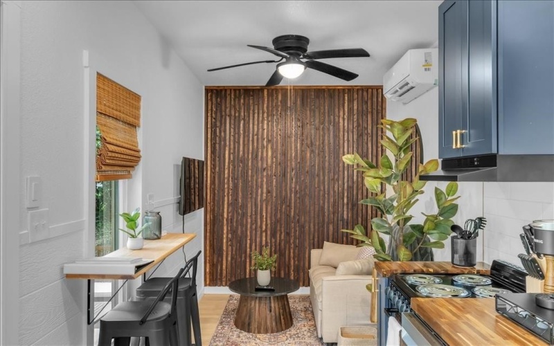 1501 Clay Street, Brenham, TX 77833, 1 Dormitorio Habitaciones , ,1 BañoBaños,Residential Multi Family,En Venta,1501 Clay Street,0,21086971