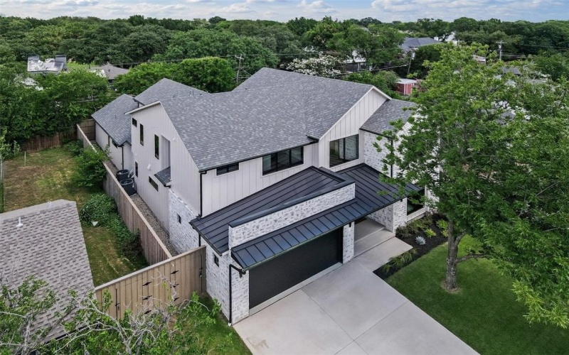 9956 Dresden Drive, Dallas, TX 75220, 5 Bedrooms Bedrooms, ,6 BathroomsBathrooms,Residential,For Sale,9956 Dresden Drive,0,21087058