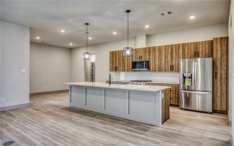 4020 Etonbury Avenue, College Station, TX 77845, 3 Bedrooms Bedrooms, ,3 BathroomsBathrooms,Residential,For Sale,4020 Etonbury Avenue,0,25010867