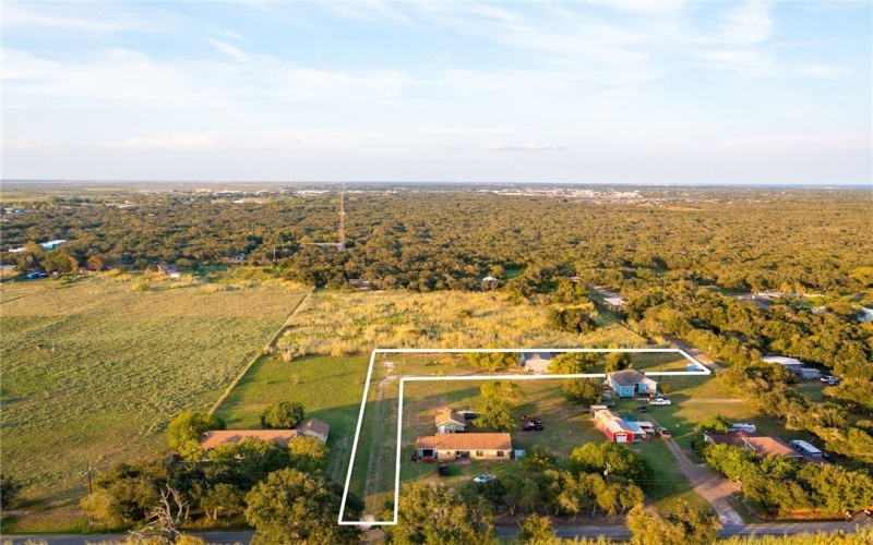2360 CR 2048, Aransas Pass, TX 78336, 3 Bedrooms Bedrooms, ,2 BathroomsBathrooms,Residential,For Sale,2360 CR 2048,0,464137