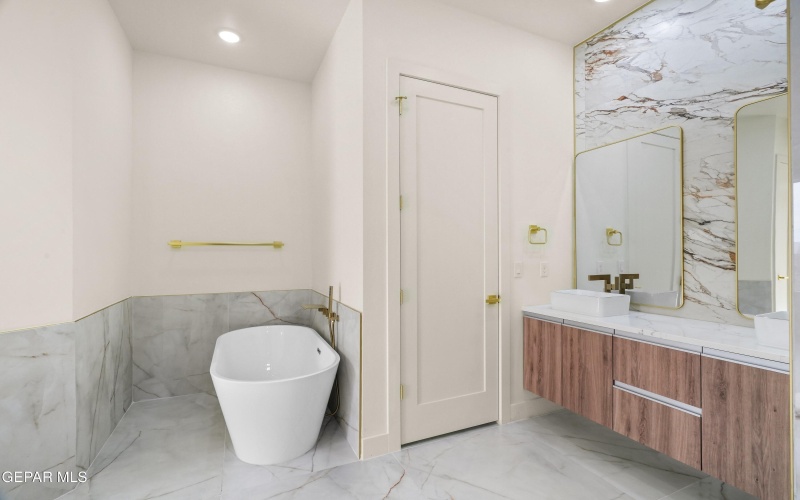 15352 Idea Lane, El Paso, TX 79938, 4 Habitaciones Habitaciones , ,3 BañosBaños,Residential,En Venta,15352 Idea Lane,0,932059