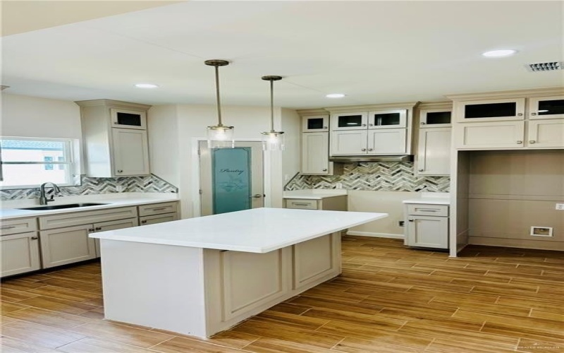 908 38th Street, San Juan, TX 78589, 3 Habitaciones Habitaciones , ,2 BañosBaños,Residential,En Venta,908 38th Street,0,483376