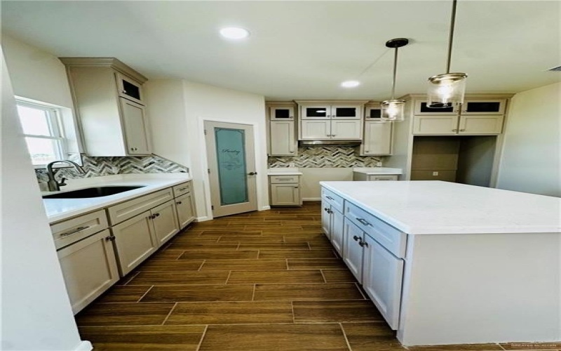 908 38th Street, San Juan, TX 78589, 3 Habitaciones Habitaciones , ,2 BañosBaños,Residential,En Venta,908 38th Street,0,483376