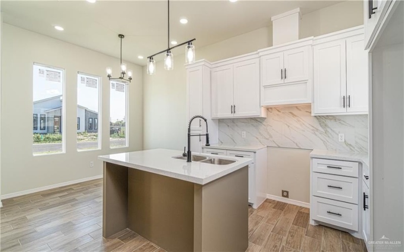 348 Merida Street, Donna, TX 78537, 3 Habitaciones Habitaciones , ,2 BañosBaños,Residential,En Venta,348 Merida Street,0,483421