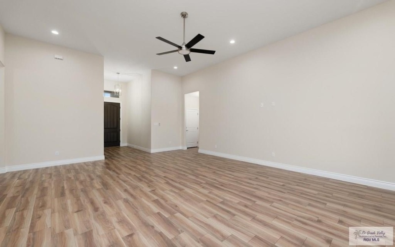 16579 NAPPER LN, HARLINGEN, TX 78552, 4 Bedrooms Bedrooms, ,3 BathroomsBathrooms,Residential,For Sale,16579 NAPPER LN,0,29769304