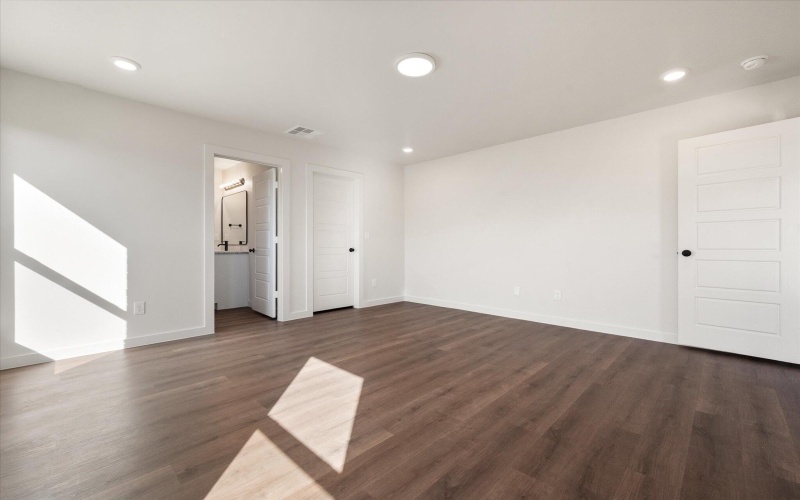 1319 N Chicago Avenue, Lubbock, TX 79416, 3 Bedrooms Bedrooms, ,2 BathroomsBathrooms,Residential,For Sale,1319 N Chicago Avenue,0,202561816