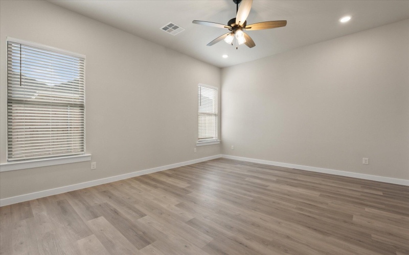 6811 54th Street, Lubbock, TX 79407, 4 Bedrooms Bedrooms, ,2 BathroomsBathrooms,Residential,For Sale,6811 54th Street,0,202561819