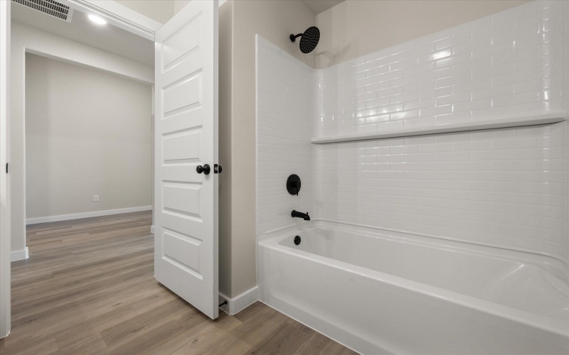 6811 54th Street, Lubbock, TX 79407, 4 Bedrooms Bedrooms, ,2 BathroomsBathrooms,Residential,For Sale,6811 54th Street,0,202561819