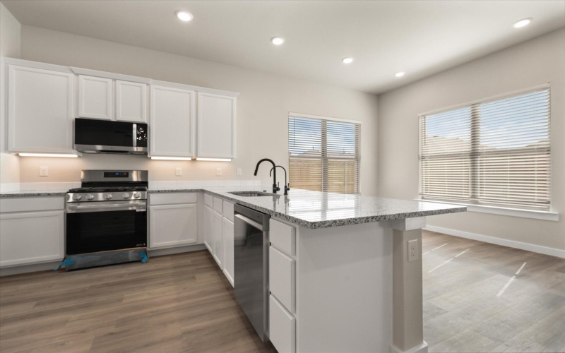 6811 54th Street, Lubbock, TX 79407, 4 Bedrooms Bedrooms, ,2 BathroomsBathrooms,Residential,For Sale,6811 54th Street,0,202561819