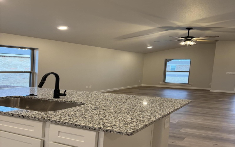 7208 35th Street, Lubbock, TX 79407, 3 Bedrooms Bedrooms, ,2 BathroomsBathrooms,Residential,For Sale,7208 35th Street,0,202561848