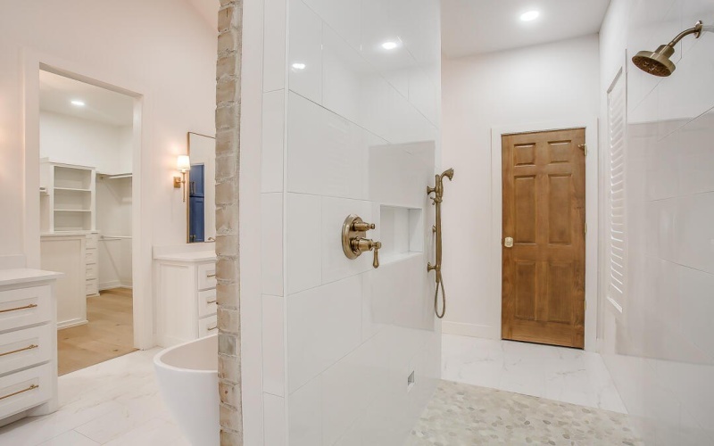 5801 County Rd 7675, Lubbock, TX 79424, 5 Bedrooms Bedrooms, ,5 BathroomsBathrooms,Residential,For Sale,5801 County Rd 7675,0,202561851