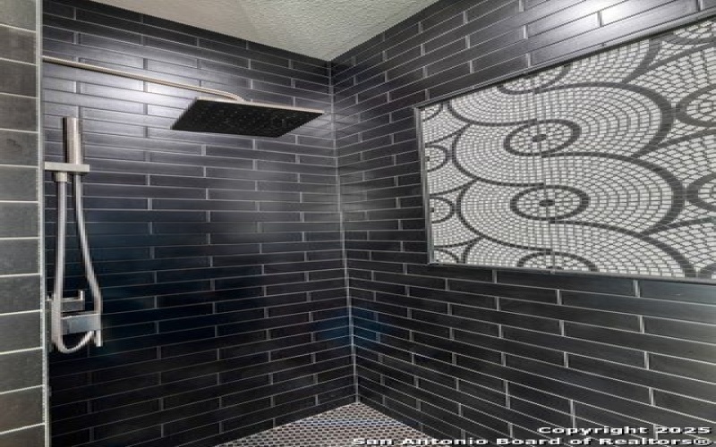 58 Greystone Hills Circle, Uvalde, TX 78801, 4 Bedrooms Bedrooms, ,3 BathroomsBathrooms,Residential,For Sale,58 Greystone Hills Circle,0,1915566