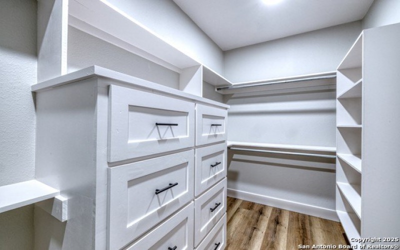 58 Greystone Hills Circle, Uvalde, TX 78801, 4 Bedrooms Bedrooms, ,3 BathroomsBathrooms,Residential,For Sale,58 Greystone Hills Circle,0,1915566