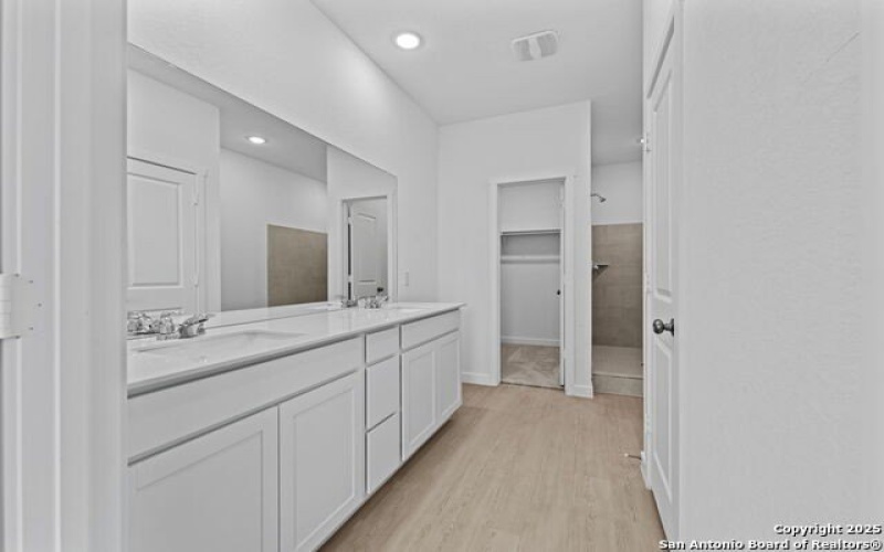 3844 Northaven Trl, New Braunfels, TX 78132, 3 Habitaciones Habitaciones , ,2 BañosBaños,Residential,En Venta,3844 Northaven Trl,0,1915651
