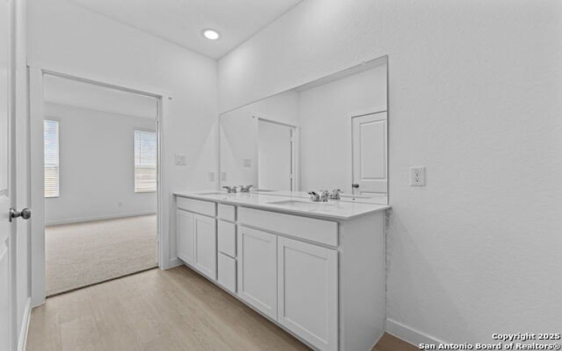 3844 Northaven Trl, New Braunfels, TX 78132, 3 Habitaciones Habitaciones , ,2 BañosBaños,Residential,En Venta,3844 Northaven Trl,0,1915651