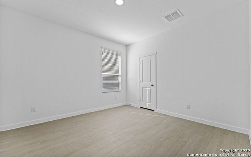 726 Bee Ridge Pt, New Braunfels, TX 78130, 4 Habitaciones Habitaciones , ,2 BañosBaños,Residential,En Venta,726 Bee Ridge Pt,0,1915653