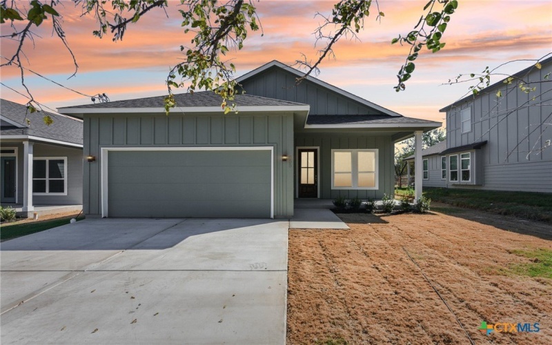 855 Cypress Lane, Cottonwood Shores, TX 78657, 3 Habitaciones Habitaciones , ,2 BañosBaños,Residential,En Venta,855 Cypress Lane,0,595343