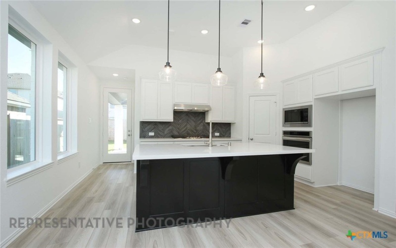 227 Bodensee Place, New Braunfels, TX 78130, 4 Habitaciones Habitaciones , ,2 BañosBaños,Residential,En Venta,227 Bodensee Place,0,595375