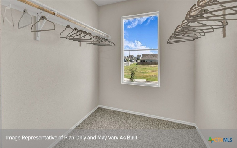 722 JENNIFER Way, New Braunfels, TX 78130, 5 Habitaciones Habitaciones , ,3 BañosBaños,Residential,En Venta,722 JENNIFER Way,0,595427