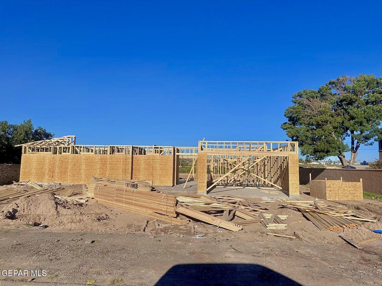 10823 Patti Jo Drive, Socorro, TX 79927, 4 Bedrooms Bedrooms, ,3 BathroomsBathrooms,Residential,For Sale,10823 Patti Jo Drive,0,932111