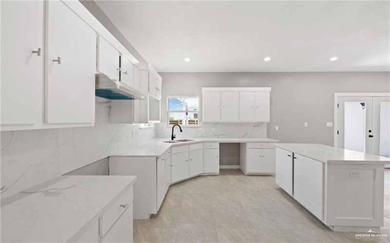 1712 Diplomat Drive, Edinburg, TX 78542, 3 Habitaciones Habitaciones , ,2 BañosBaños,Residential,En Venta,1712 Diplomat Drive,0,483462