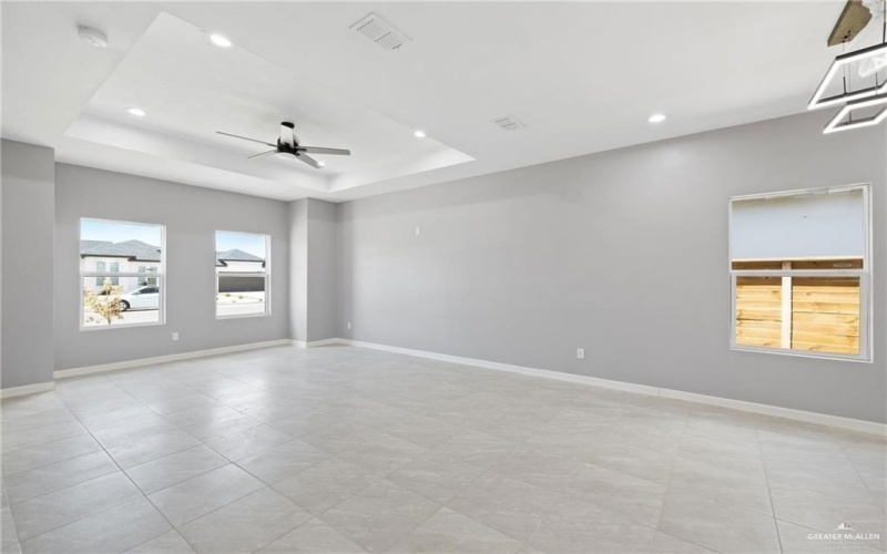 1712 Diplomat Drive, Edinburg, TX 78542, 3 Habitaciones Habitaciones , ,2 BañosBaños,Residential,En Venta,1712 Diplomat Drive,0,483462