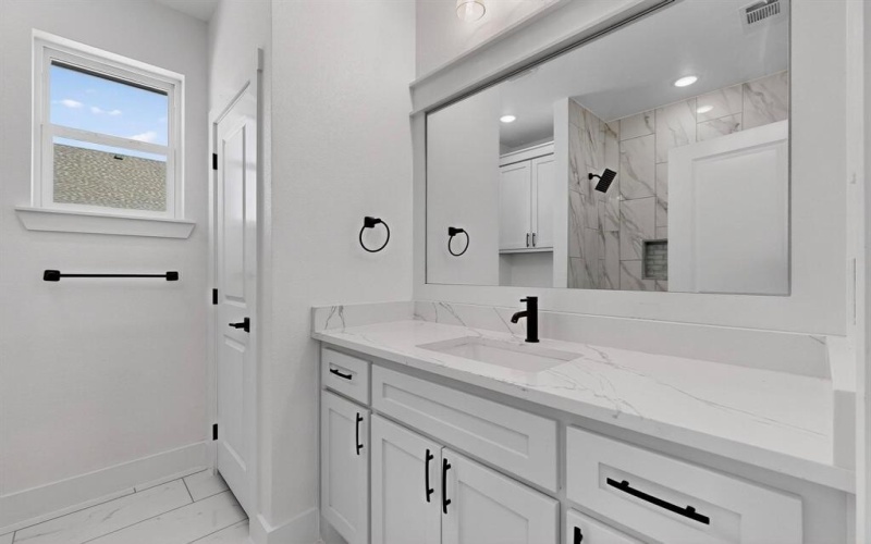 1025 Gonzollas Road, Springtown, TX 76082, 3 Bedrooms Bedrooms, ,2 BathroomsBathrooms,Residential,For Sale,1025 Gonzollas Road,0,21059855