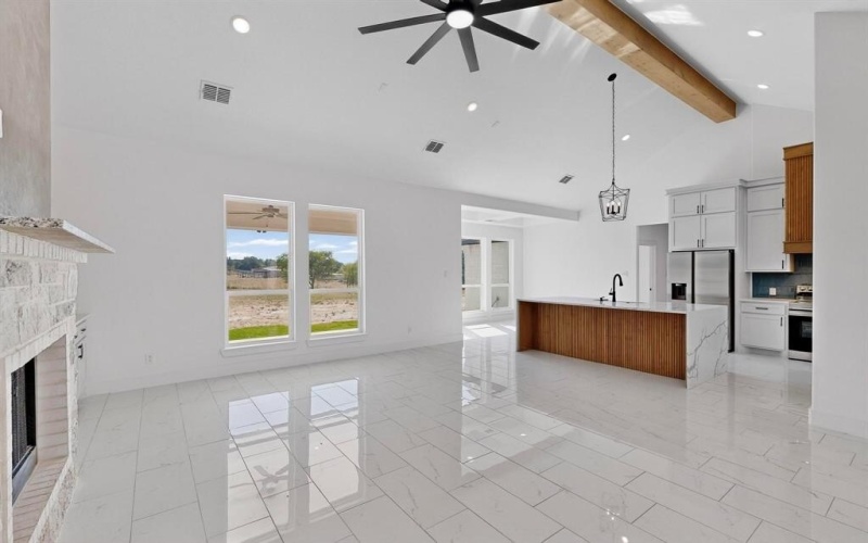 1025 Gonzollas Road, Springtown, TX 76082, 3 Bedrooms Bedrooms, ,2 BathroomsBathrooms,Residential,For Sale,1025 Gonzollas Road,0,21059855