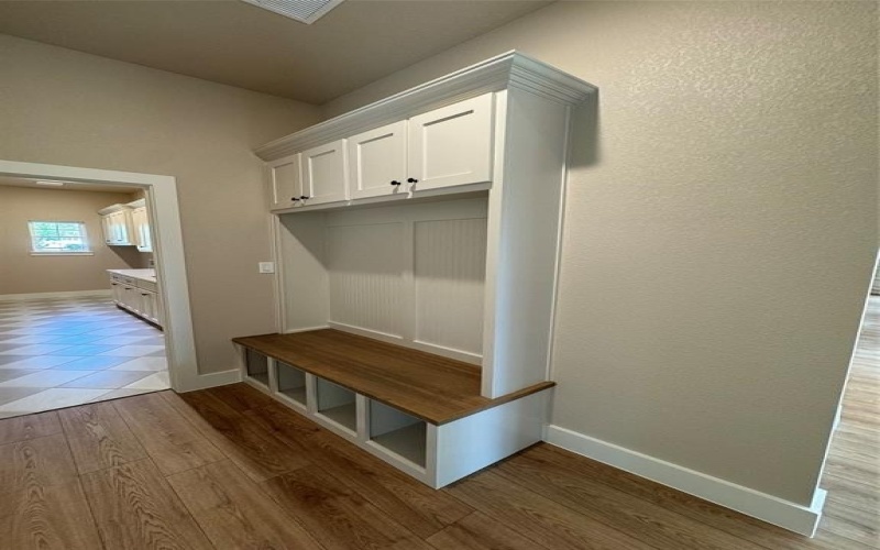 1060 Arbor Vista Drive, Azle, TX 76020, 4 Habitaciones Habitaciones , ,2 BañosBaños,Residential,En Venta,1060 Arbor Vista Drive,0,21085662