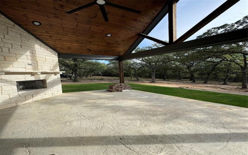 1060 Arbor Vista Drive, Azle, TX 76020, 4 Habitaciones Habitaciones , ,2 BañosBaños,Residential,En Venta,1060 Arbor Vista Drive,0,21085662
