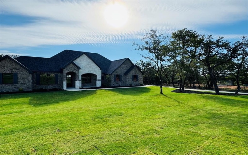 1060 Arbor Vista Drive, Azle, TX 76020, 4 Habitaciones Habitaciones , ,2 BañosBaños,Residential,En Venta,1060 Arbor Vista Drive,0,21085662