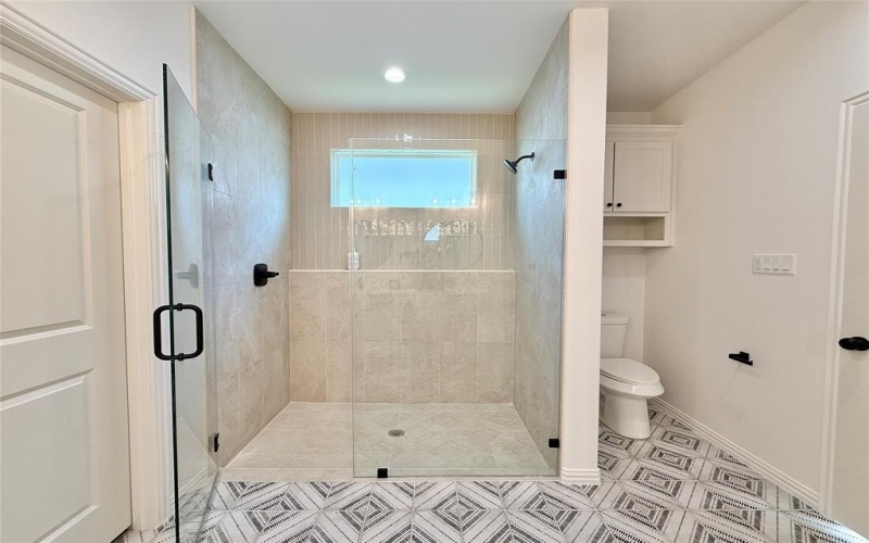 5608 San Jacinto Drive, Granbury, TX 76048, 3 Bedrooms Bedrooms, ,2 BathroomsBathrooms,Residential,For Sale,5608 San Jacinto Drive,0,21086007