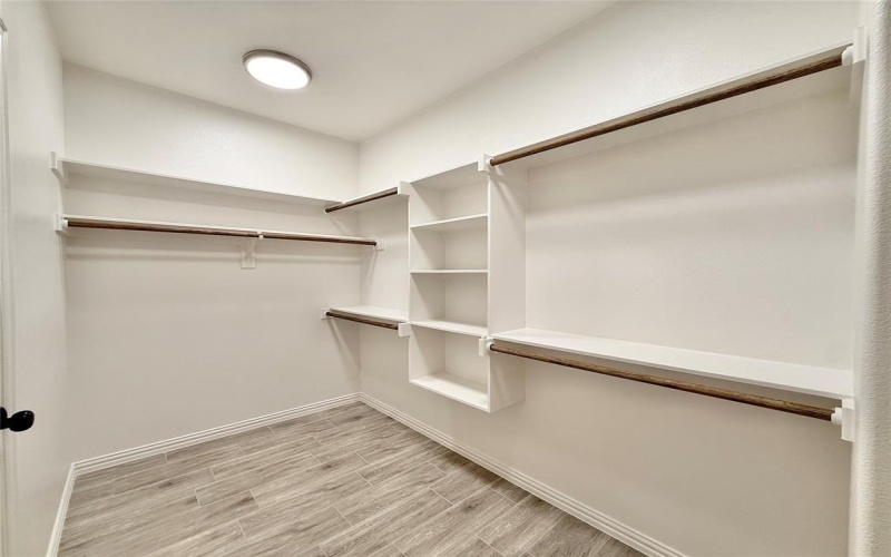 5608 San Jacinto Drive, Granbury, TX 76048, 3 Bedrooms Bedrooms, ,2 BathroomsBathrooms,Residential,For Sale,5608 San Jacinto Drive,0,21086007