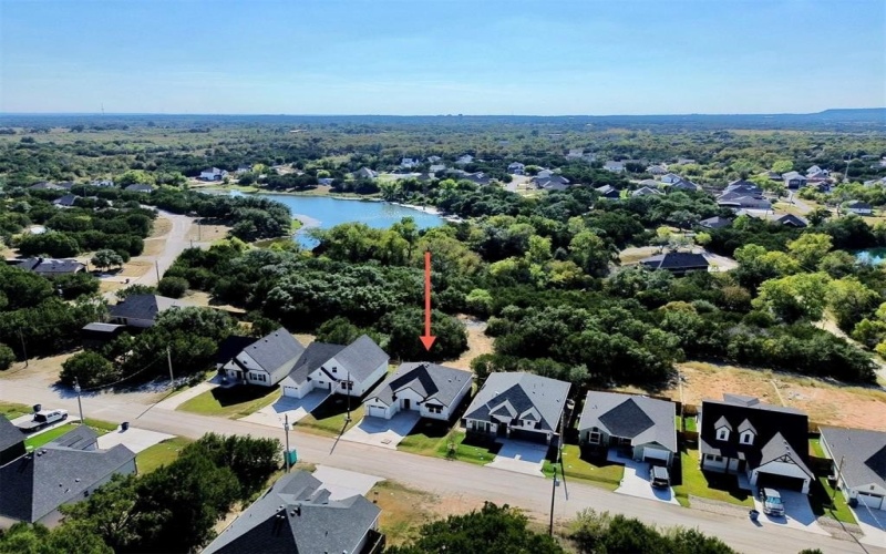5608 San Jacinto Drive, Granbury, TX 76048, 3 Bedrooms Bedrooms, ,2 BathroomsBathrooms,Residential,For Sale,5608 San Jacinto Drive,0,21086007