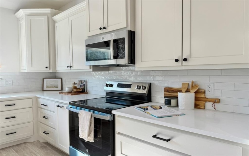 5608 San Jacinto Drive, Granbury, TX 76048, 3 Bedrooms Bedrooms, ,2 BathroomsBathrooms,Residential,For Sale,5608 San Jacinto Drive,0,21086007