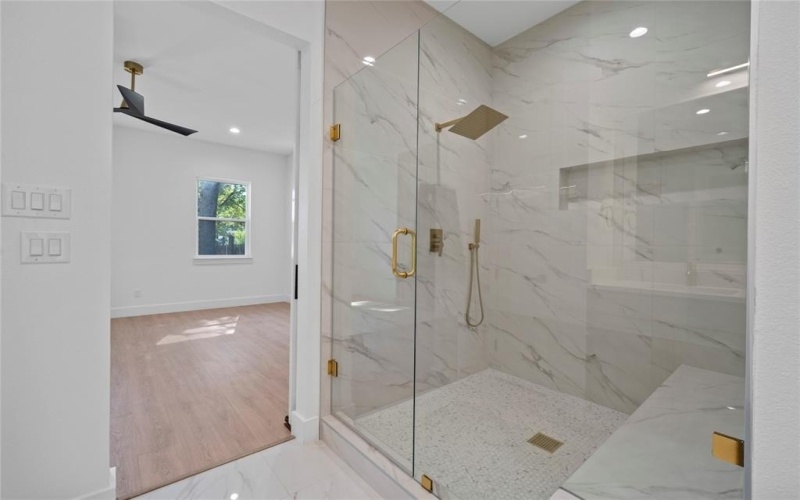 2228 Echo Lake Drive, Dallas, TX 75253, 4 Habitaciones Habitaciones , ,2 BañosBaños,Residential,En Venta,2228 Echo Lake Drive,0,21086567