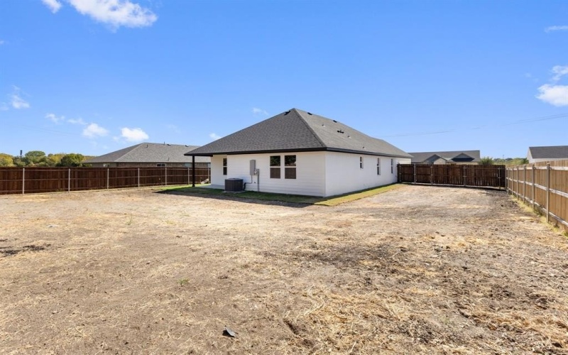 1217 Gannon Lane, DeSoto, TX 75115, 4 Habitaciones Habitaciones , ,2 BañosBaños,Residential,En Venta,1217 Gannon Lane,0,21087434
