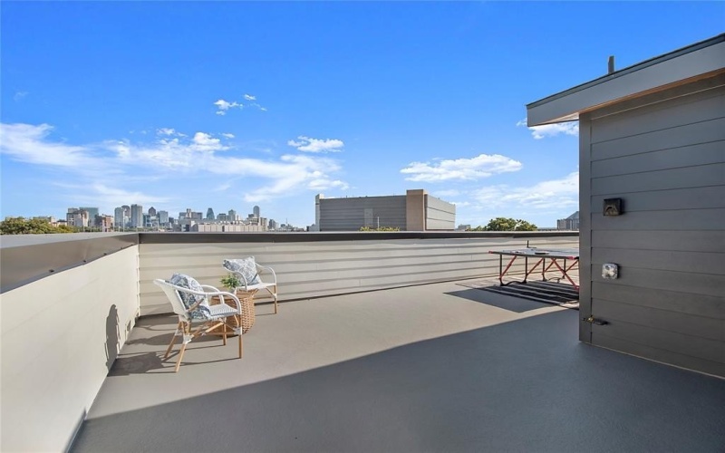 2203 Hondo Avenue #106, Dallas, TX 75219, 3 Habitaciones Habitaciones , ,3 BañosBaños,Residential,En Venta,2203 Hondo Avenue,0,21087479