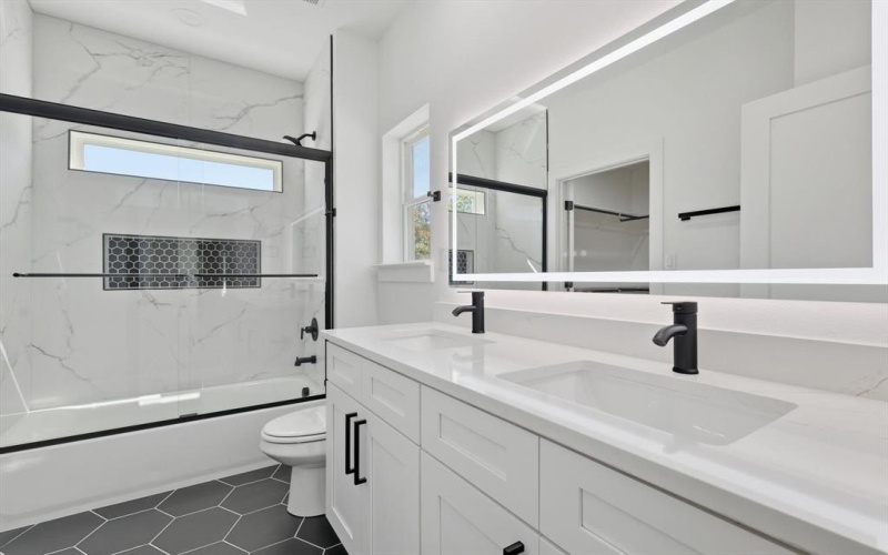 2532 Lowery Street, Dallas, TX 75215, 4 Habitaciones Habitaciones , ,2 BañosBaños,Residential,En Venta,2532 Lowery Street,0,21087598