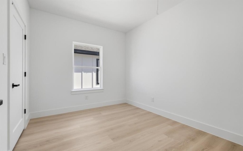 2532 Lowery Street, Dallas, TX 75215, 4 Habitaciones Habitaciones , ,2 BañosBaños,Residential,En Venta,2532 Lowery Street,0,21087598