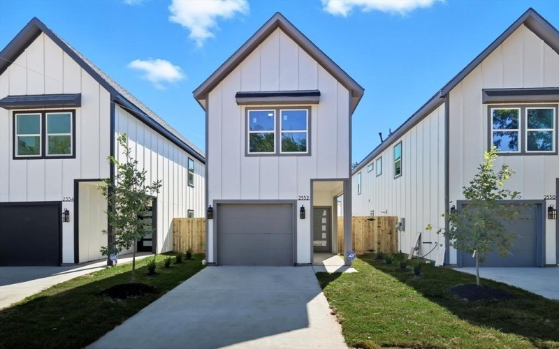 2532 Lowery Street, Dallas, TX 75215, 4 Habitaciones Habitaciones , ,2 BañosBaños,Residential,En Venta,2532 Lowery Street,0,21087598