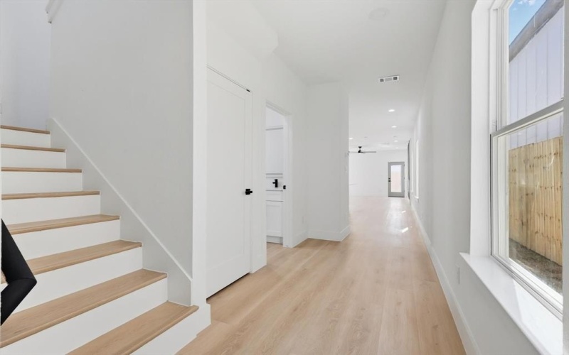2532 Lowery Street, Dallas, TX 75215, 4 Habitaciones Habitaciones , ,2 BañosBaños,Residential,En Venta,2532 Lowery Street,0,21087598