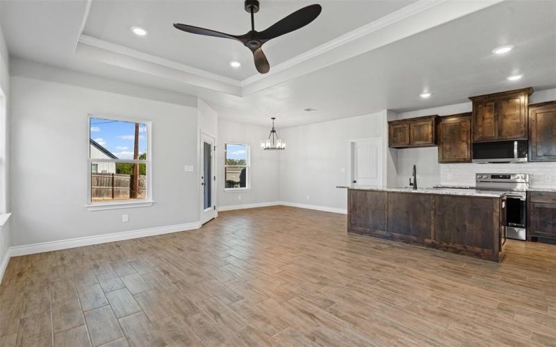 3400 Hilltop Road, Granbury, TX 76048, 3 Bedrooms Bedrooms, ,2 BathroomsBathrooms,Residential,For Sale,3400 Hilltop Road,0,21087605