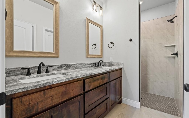 3400 Hilltop Road, Granbury, TX 76048, 3 Bedrooms Bedrooms, ,2 BathroomsBathrooms,Residential,For Sale,3400 Hilltop Road,0,21087605