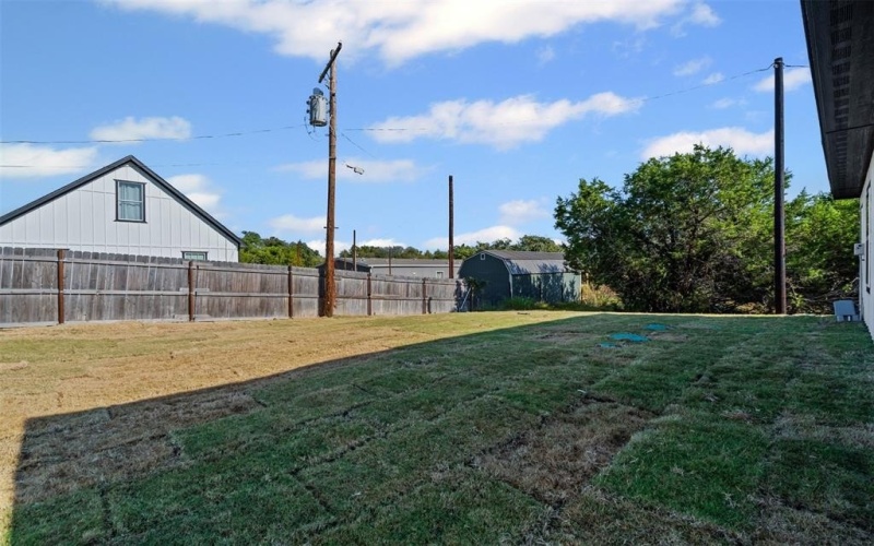 3400 Hilltop Road, Granbury, TX 76048, 3 Bedrooms Bedrooms, ,2 BathroomsBathrooms,Residential,For Sale,3400 Hilltop Road,0,21087605