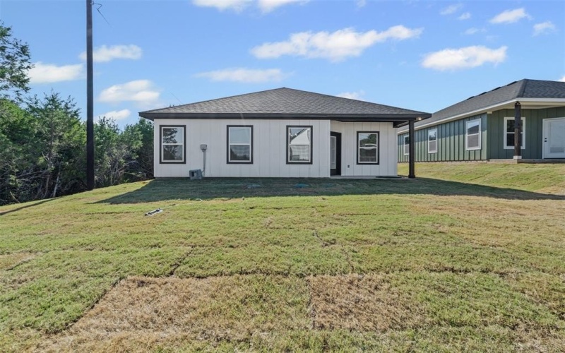 3400 Hilltop Road, Granbury, TX 76048, 3 Bedrooms Bedrooms, ,2 BathroomsBathrooms,Residential,For Sale,3400 Hilltop Road,0,21087605